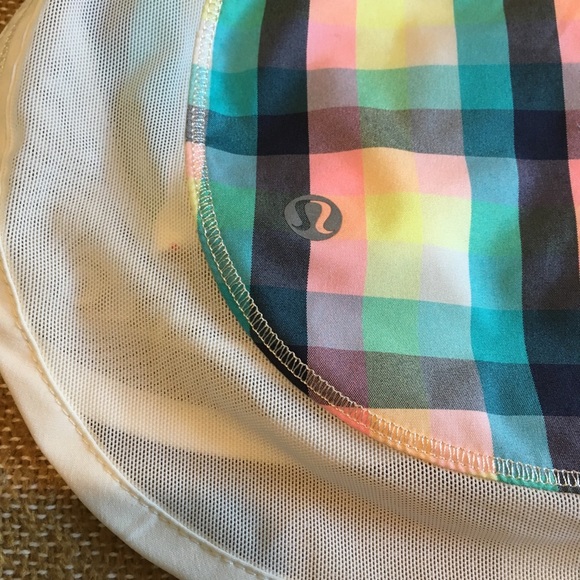 Lululemon skort - Picture 4 of 7